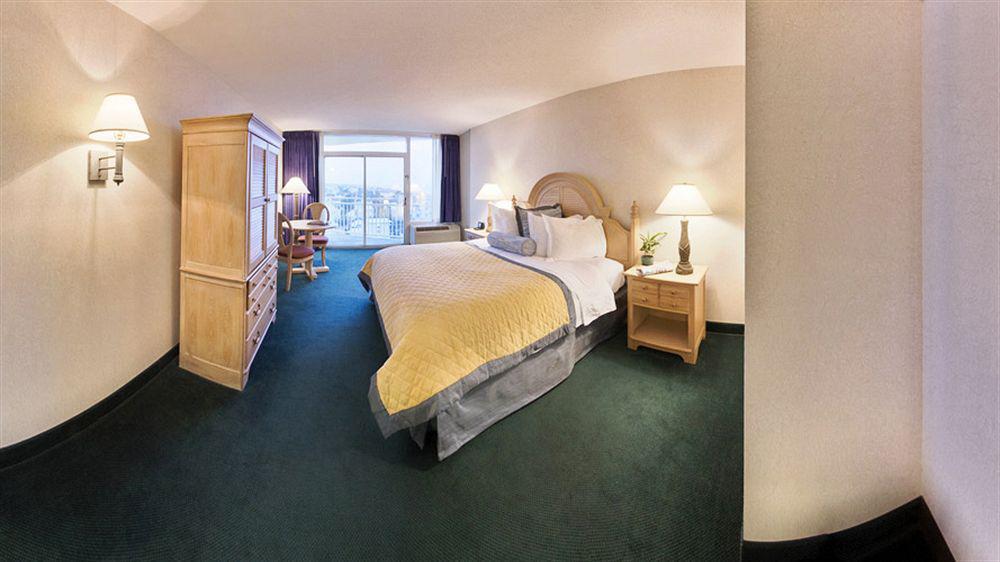 Wyndham Virginia Beach Oceanfront Экстерьер фото